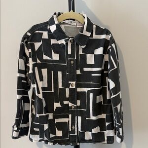 Black & White Abstract Button-Up Jacket